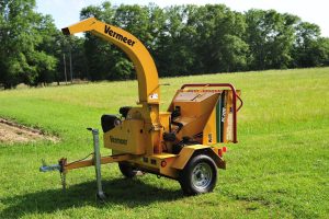 Máy băm nghiền cây di động Vermeer cho sân golf