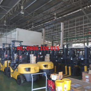 Xe nâng Komatsu 2.5 tấn