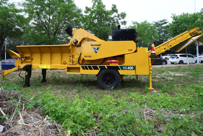 vermeer-hg400-front Máy băm dăm gỗ 10 tấn di động hãng Vermeer