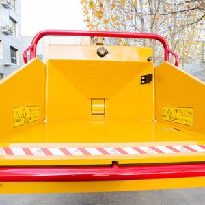 Máy băm cành cây giá rẻ BC700S Vermeer